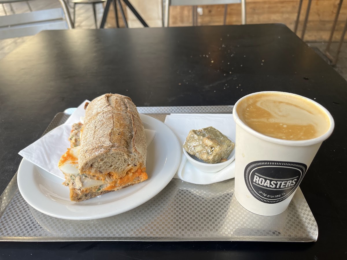 Roasters באר שבע photo 9